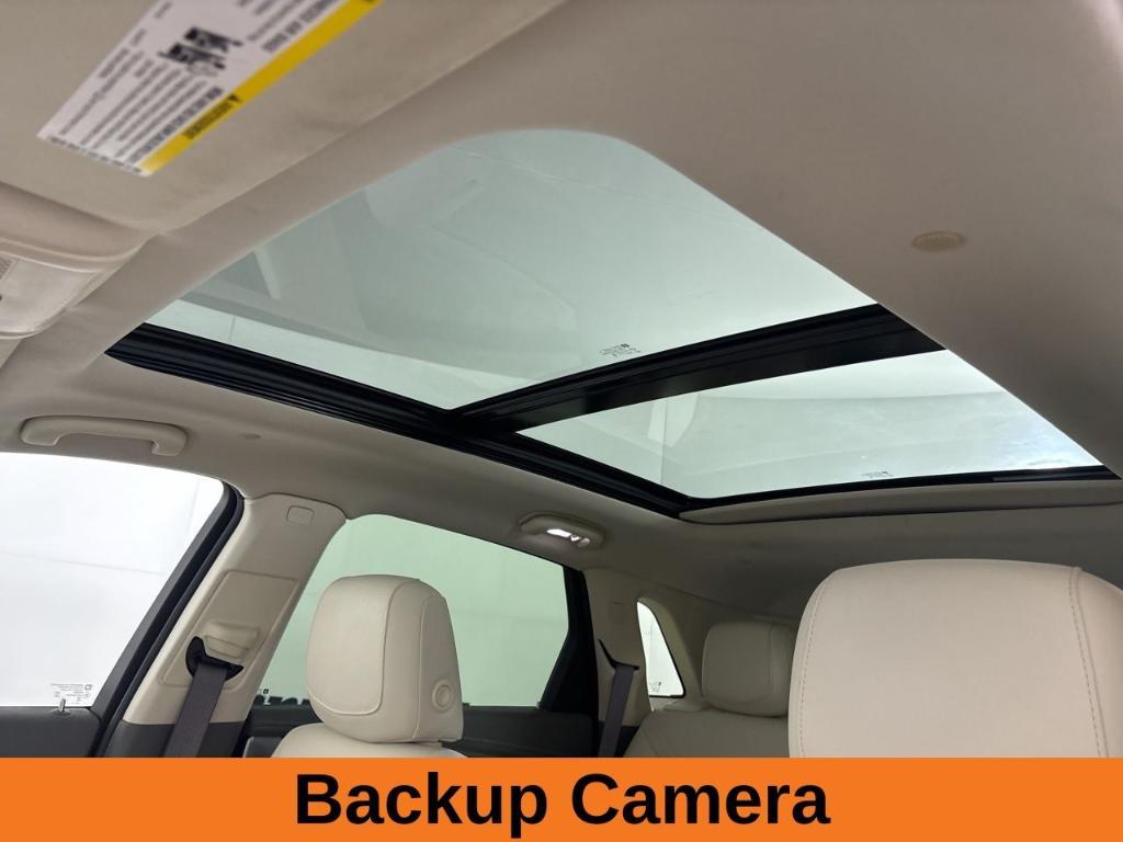 used 2025 Cadillac XT5 car, priced at $42,588