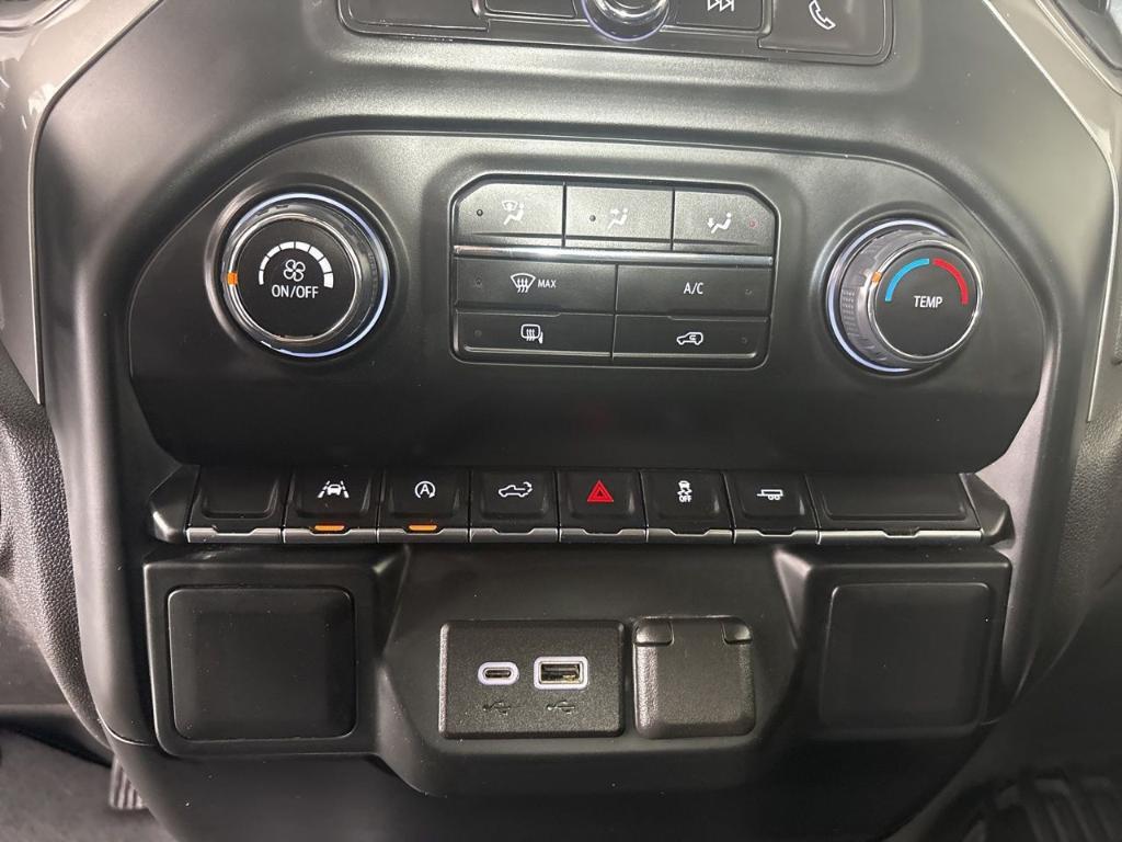 used 2024 Chevrolet Silverado 1500 car, priced at $31,900