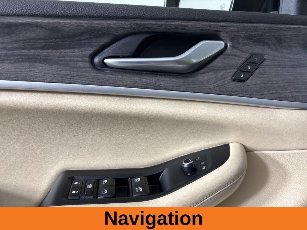 used 2022 Jeep Grand Cherokee car, priced at $32,988