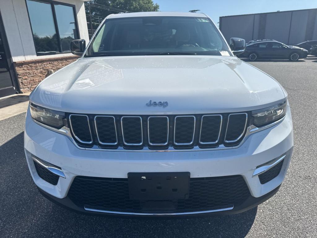 used 2022 Jeep Grand Cherokee car, priced at $32,988
