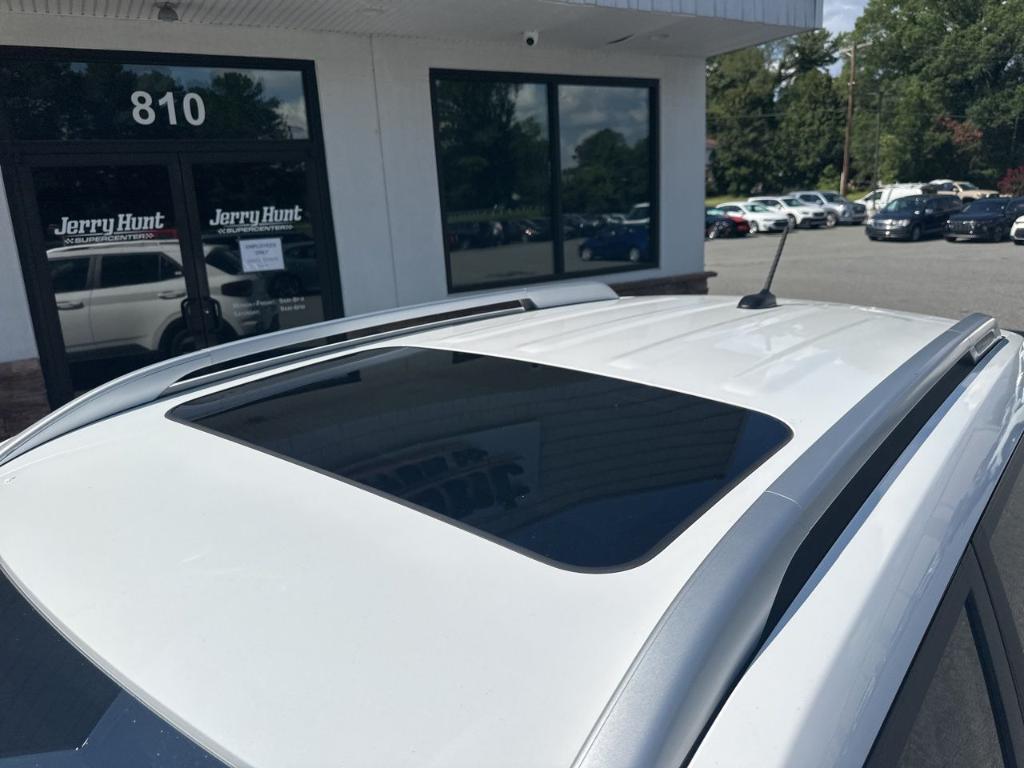 used 2024 Hyundai Venue car, priced at $19,588