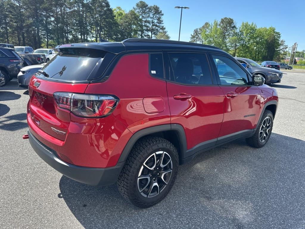 used 2024 Jeep Compass car, priced at $28,259