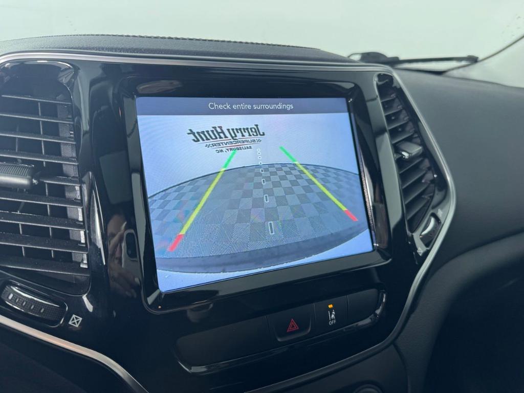 used 2022 Jeep Cherokee car, priced at $25,900