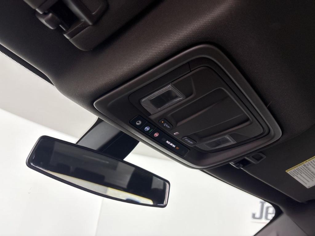 used 2020 Chevrolet Silverado 1500 car, priced at $27,999