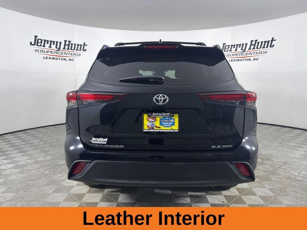 used 2024 Toyota Highlander car, priced at $38,800