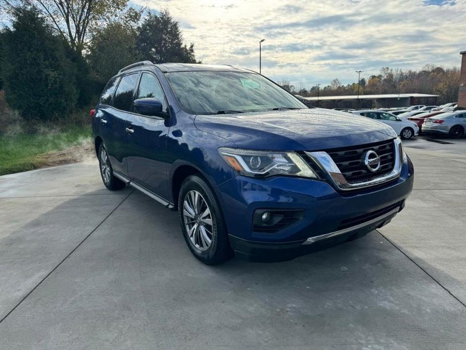 used 2020 Nissan Pathfinder car, priced at $16,700