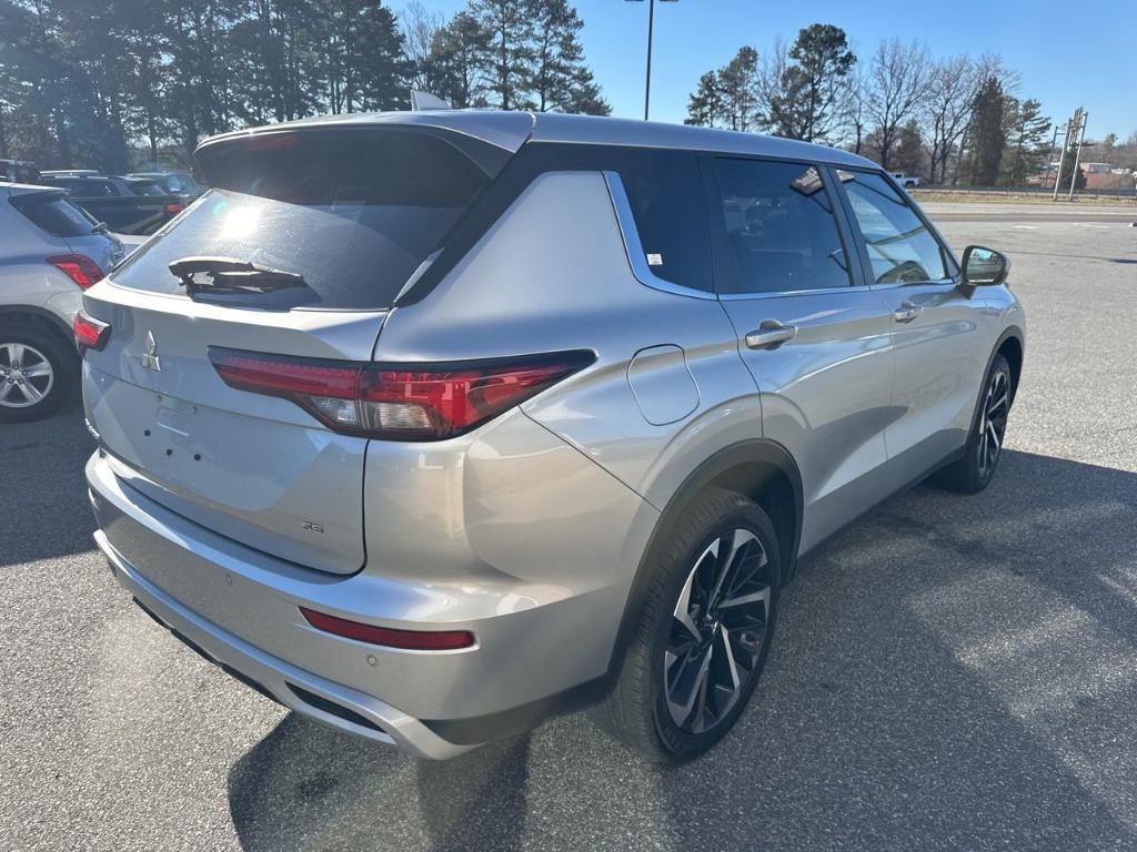 used 2024 Mitsubishi Outlander car, priced at $24,900