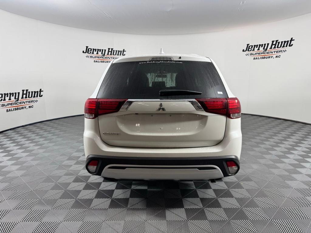 used 2020 Mitsubishi Outlander car, priced at $14,844