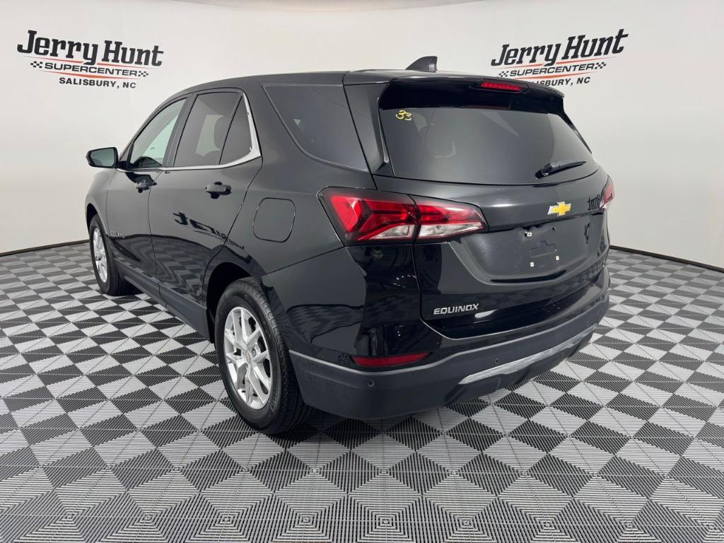 used 2024 Chevrolet Equinox car, priced at $22,800