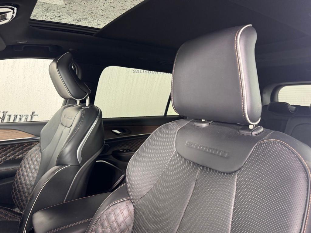 used 2024 Jeep Grand Cherokee L car, priced at $51,500