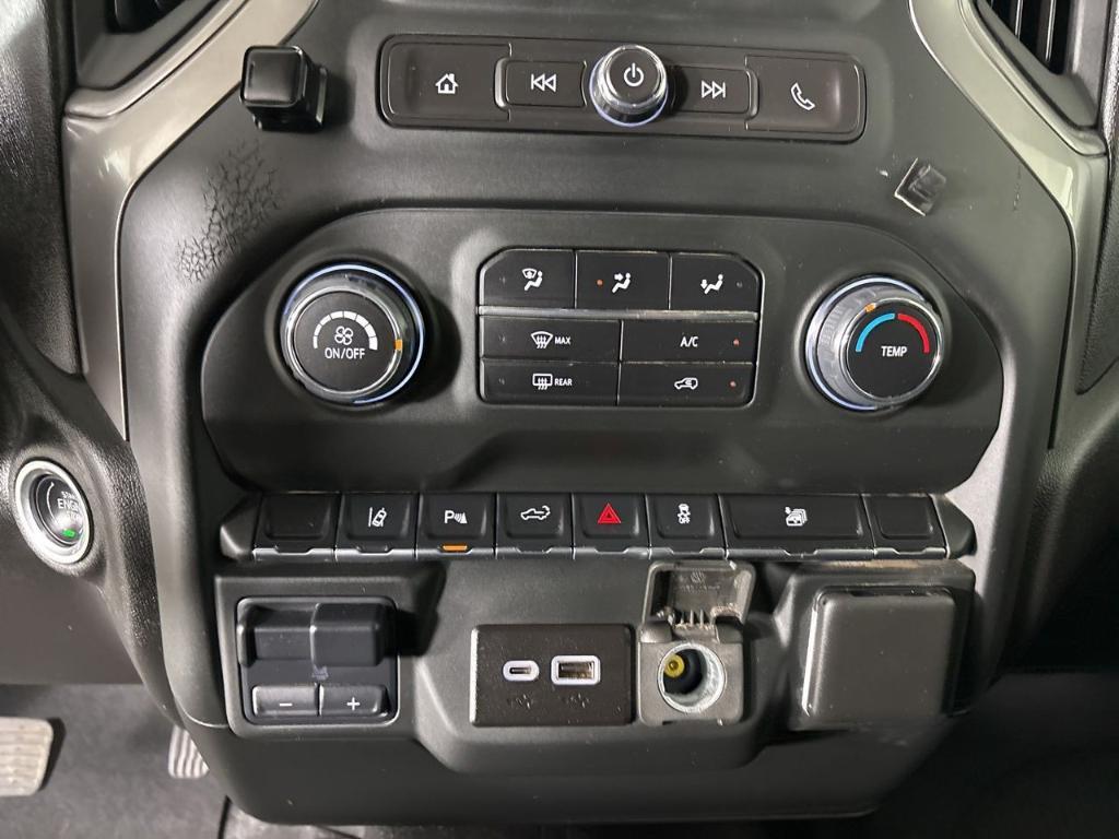 used 2024 Chevrolet Silverado 2500 car, priced at $46,321
