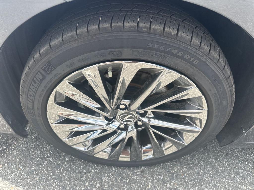 used 2024 Lexus ES 350 car, priced at $49,701