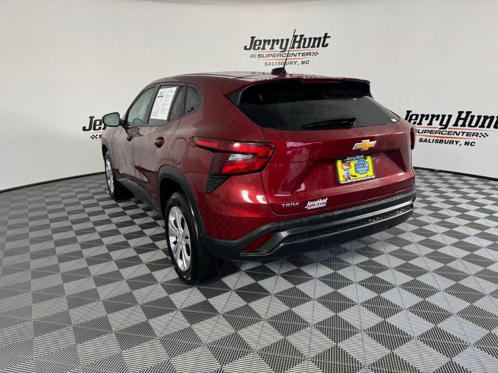 used 2025 Chevrolet Trax car, priced at $21,700