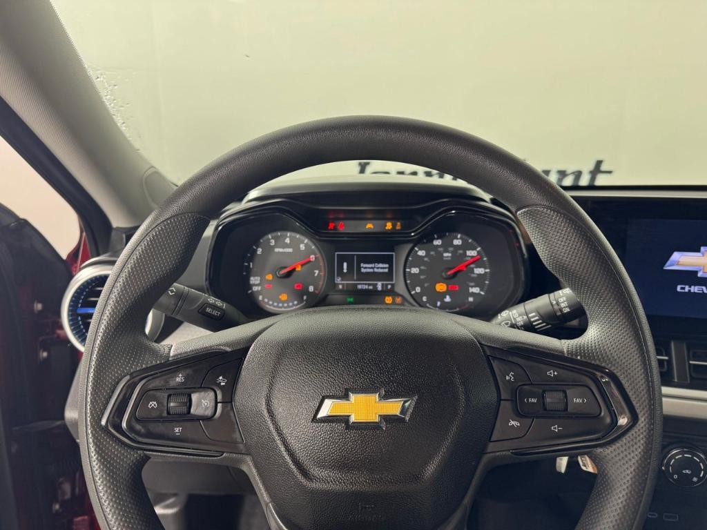 used 2025 Chevrolet Trax car, priced at $21,700