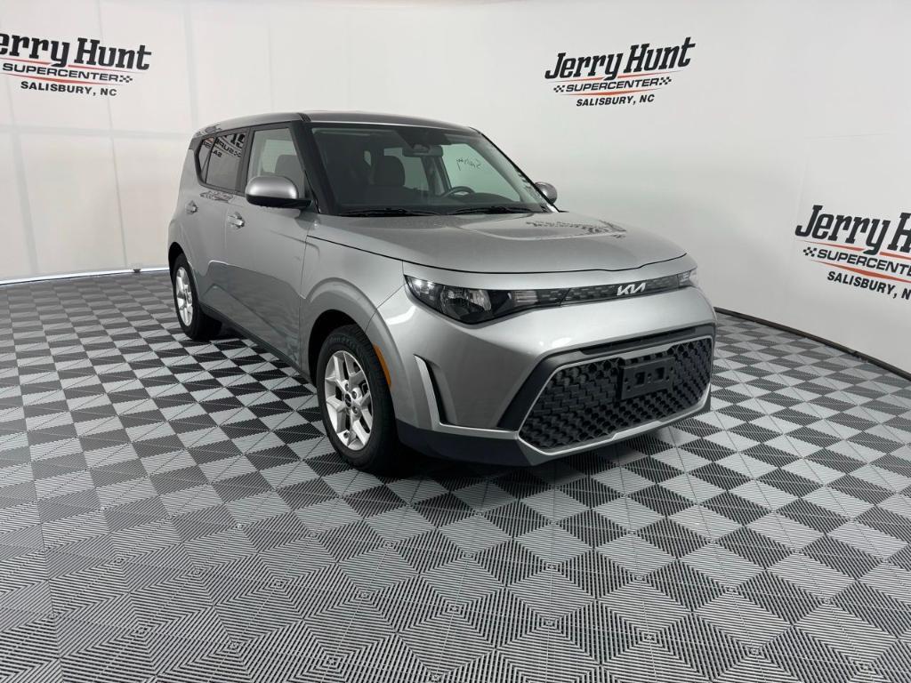 used 2023 Kia Soul car, priced at $18,260