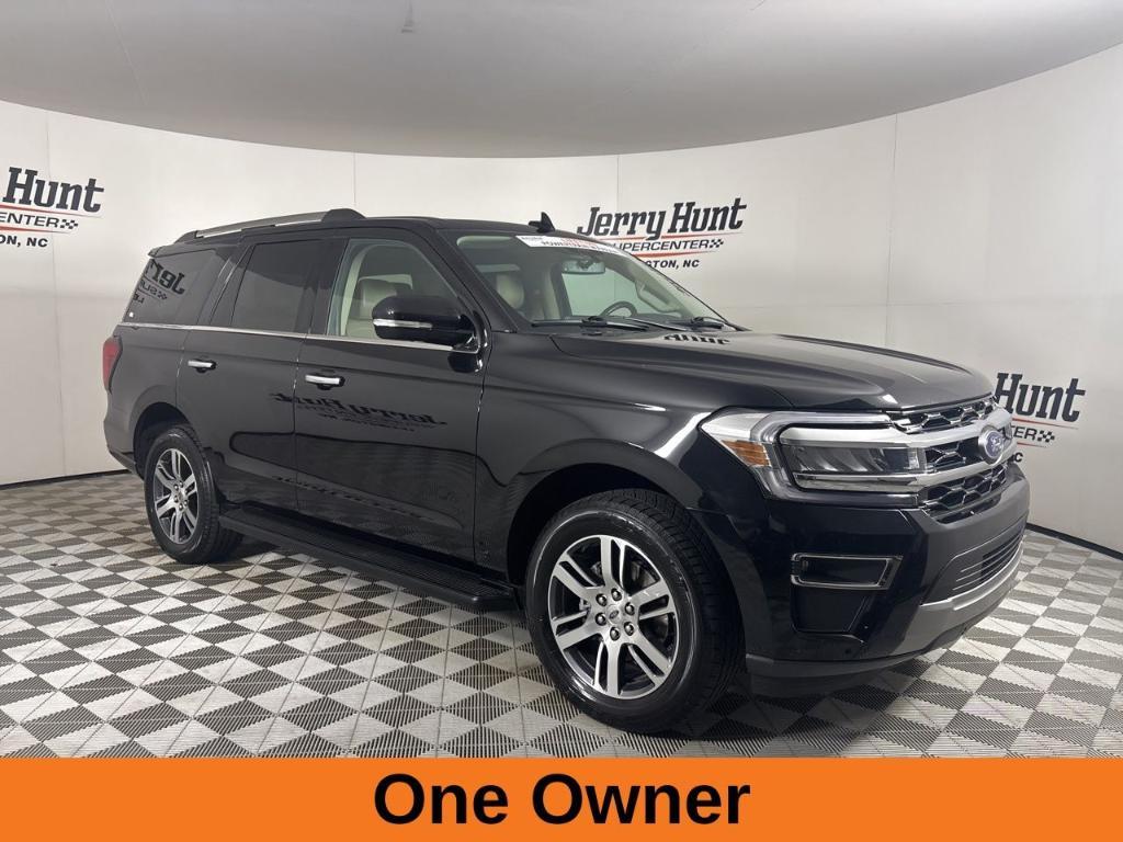 used 2024 Ford Expedition car, priced at $50,558