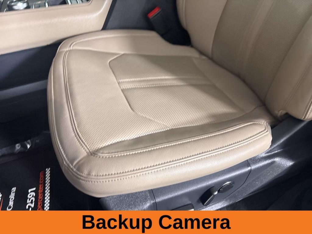 used 2024 Ford Expedition car, priced at $50,558