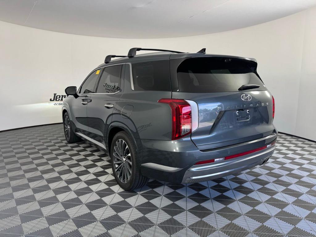 used 2023 Hyundai Palisade car, priced at $100,000