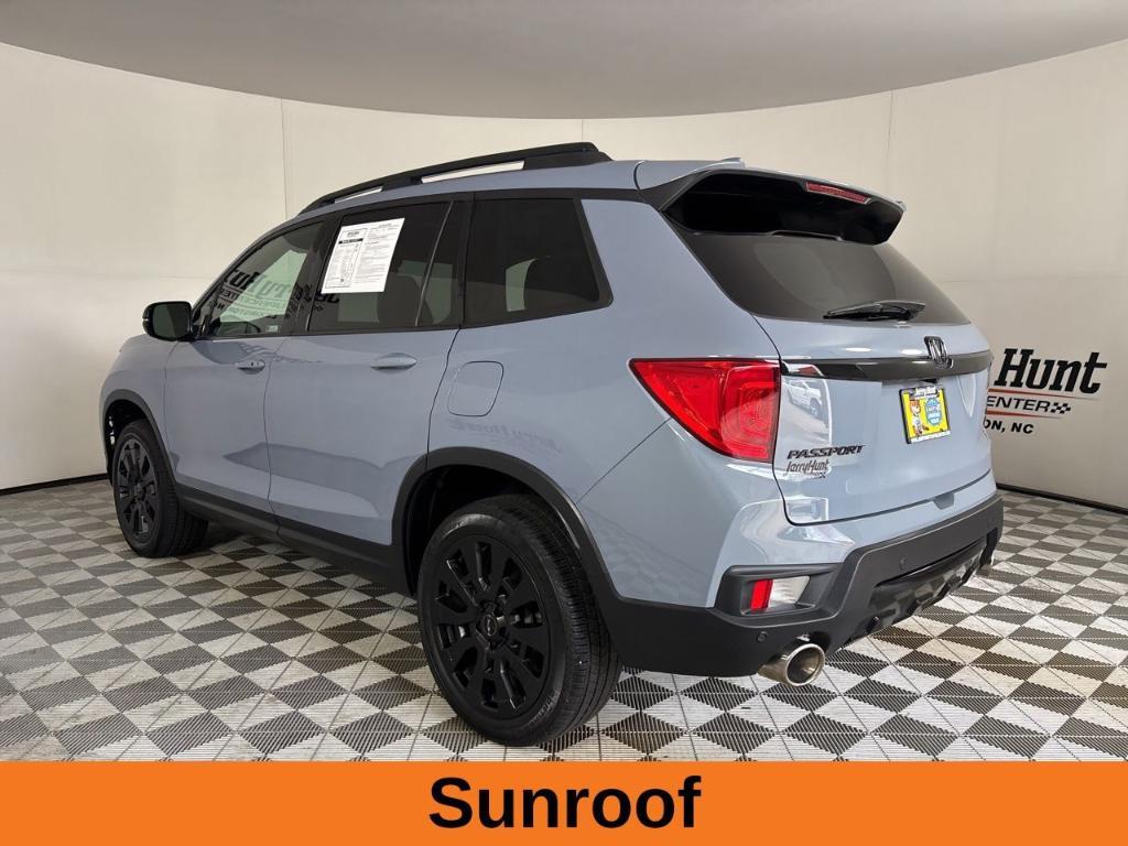 used 2022 Honda Passport car, priced at $35,100