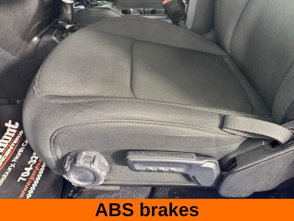 used 2022 Jeep Wrangler Unlimited car, priced at $34,600