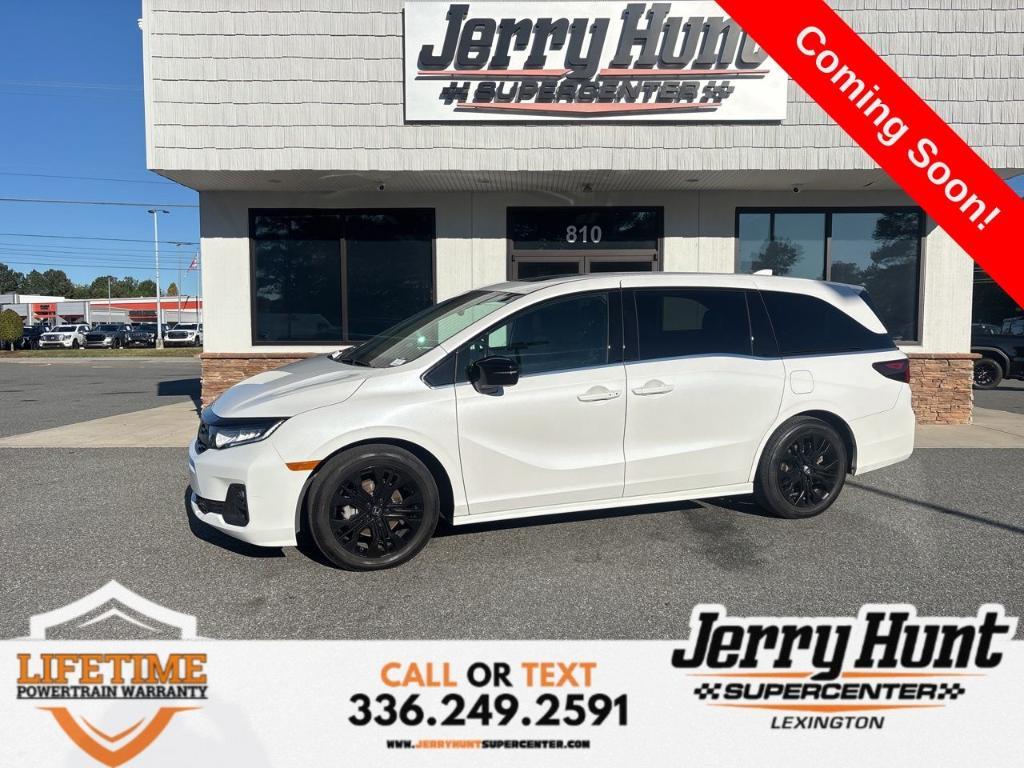 used 2025 Honda Odyssey car, priced at $40,900