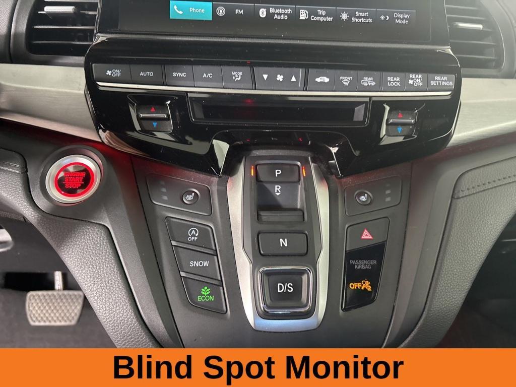 used 2025 Honda Odyssey car, priced at $39,218