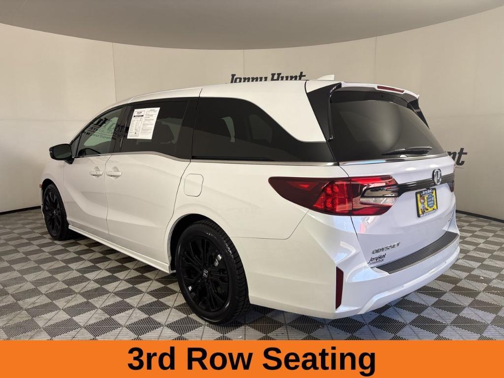 used 2025 Honda Odyssey car, priced at $39,218