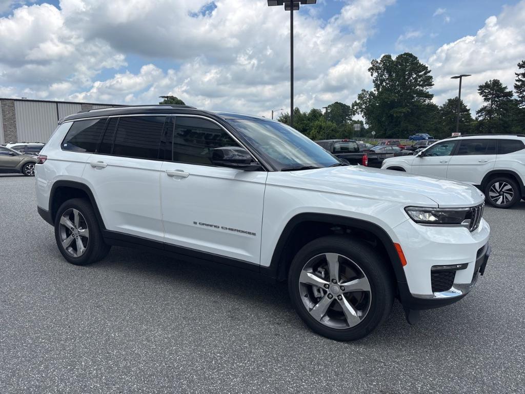 used 2022 Jeep Grand Cherokee L car, priced at $28,999