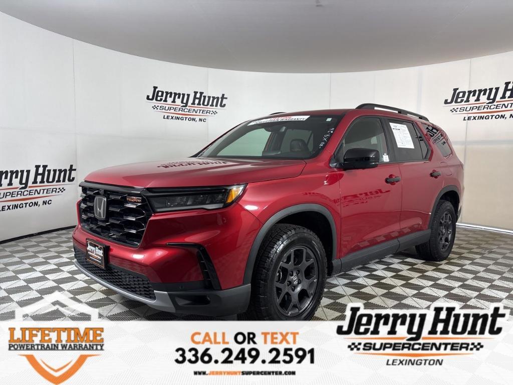 used 2024 Honda Pilot car, priced at $42,900