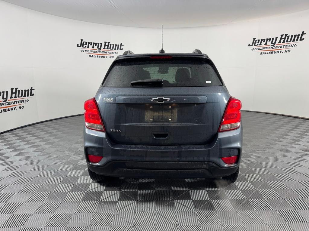 used 2022 Chevrolet Trax car, priced at $14,988
