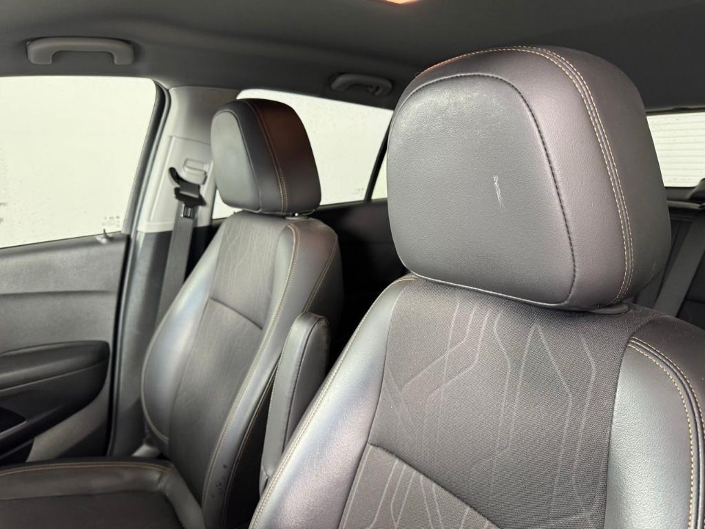 used 2022 Chevrolet Trax car, priced at $14,988