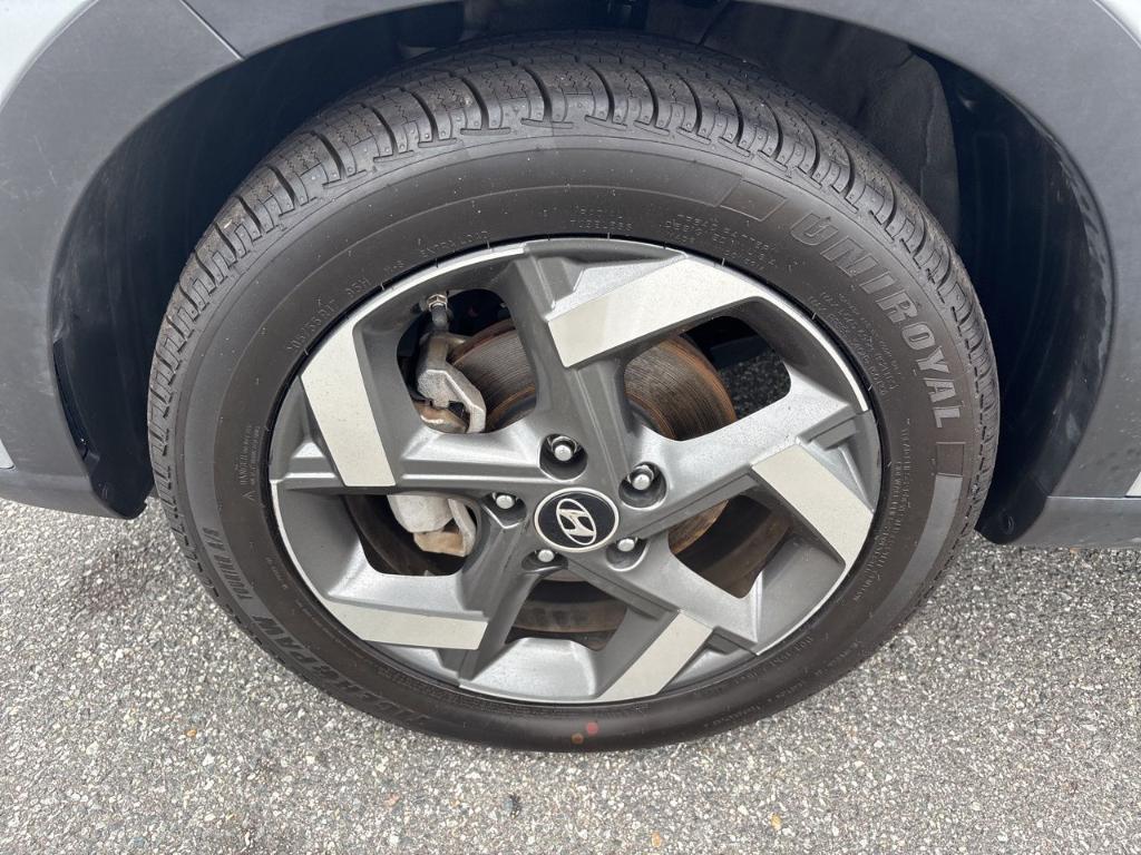 used 2022 Hyundai Venue car, priced at $17,888