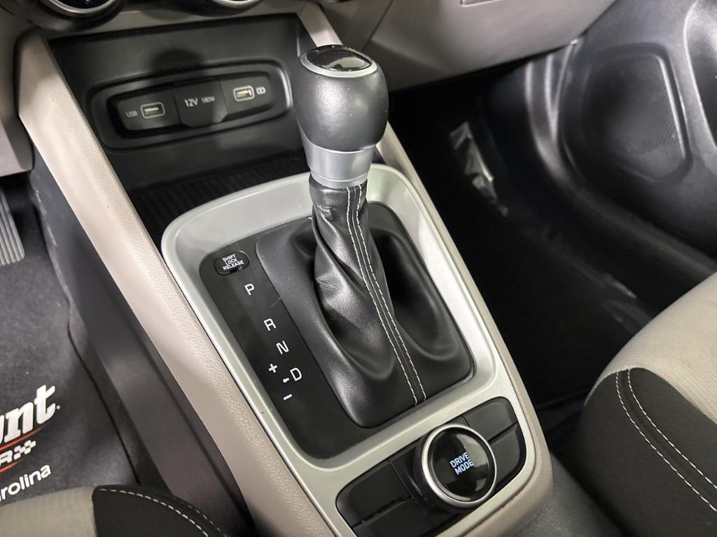 used 2022 Hyundai Venue car, priced at $16,999
