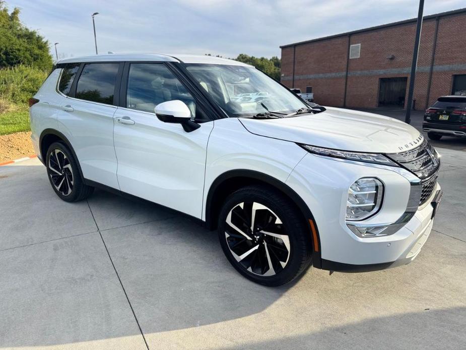 used 2022 Mitsubishi Outlander car, priced at $23,500