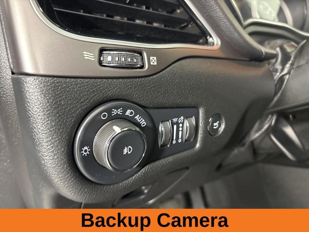 used 2022 Jeep Cherokee car, priced at $25,900