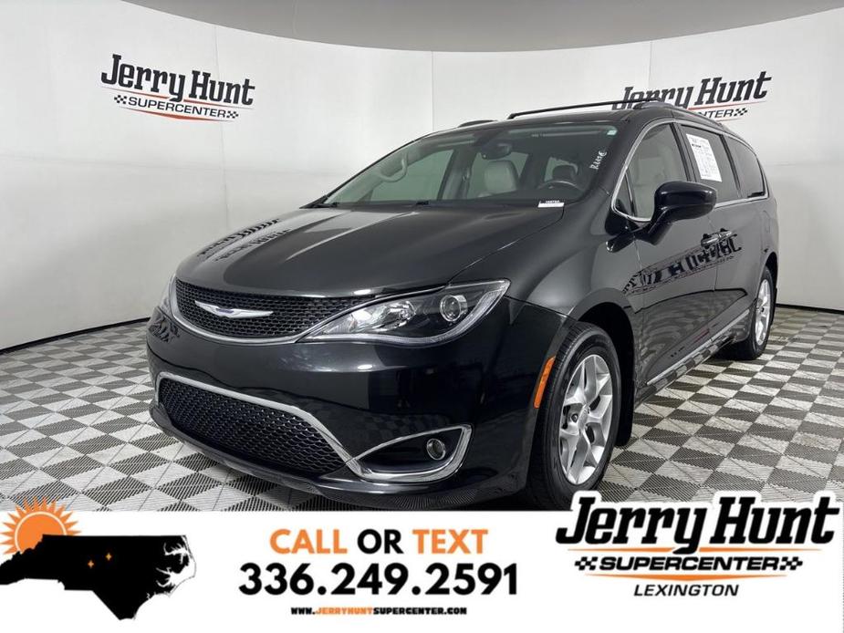 used 2017 Chrysler Pacifica car, priced at $12,987