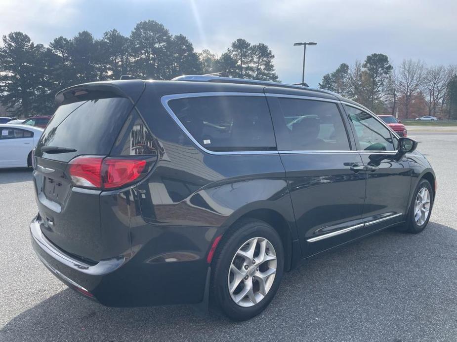 used 2017 Chrysler Pacifica car, priced at $14,500