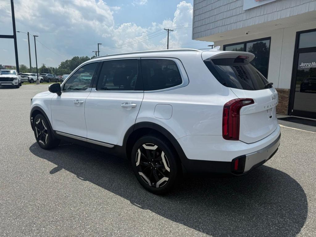 used 2023 Kia Telluride car, priced at $32,200
