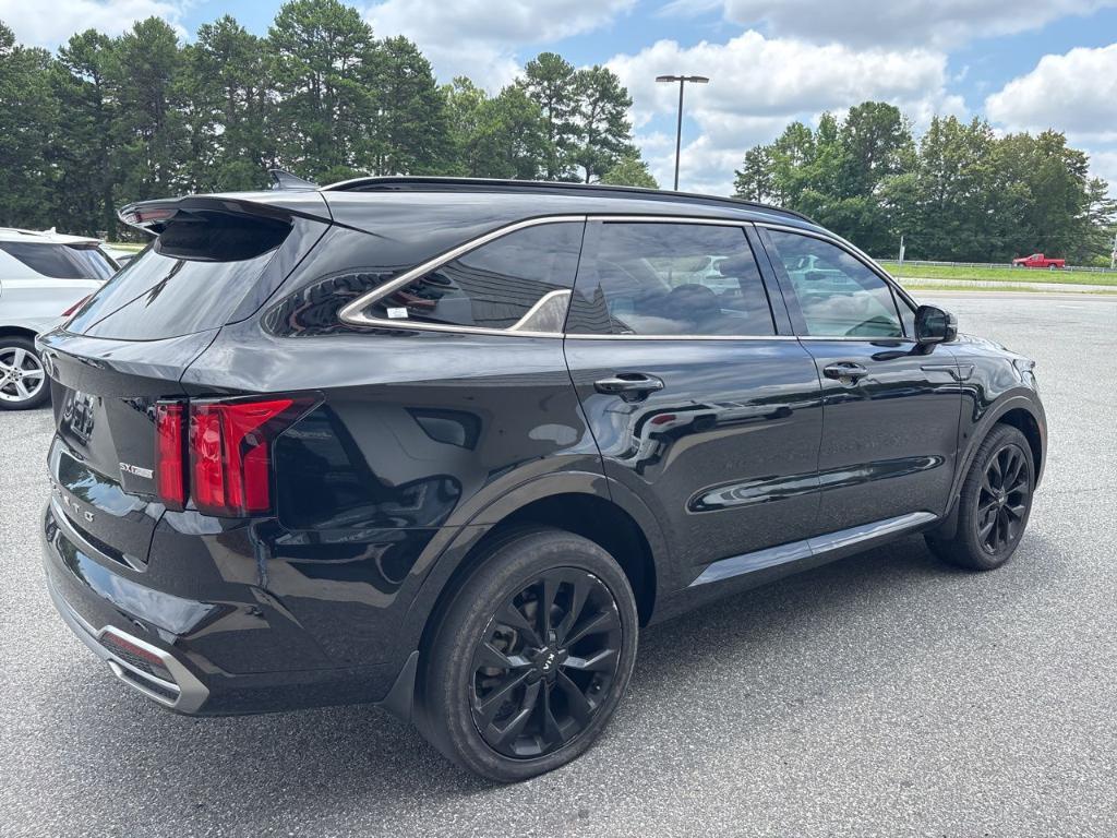 used 2021 Kia Sorento car, priced at $27,600