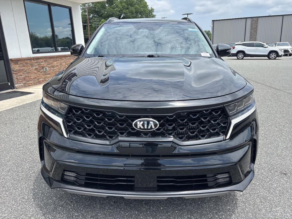 used 2021 Kia Sorento car, priced at $27,600