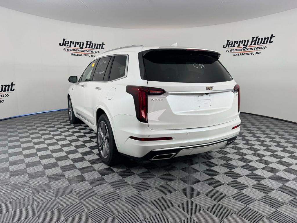 used 2025 Cadillac XT6 car, priced at $46,185