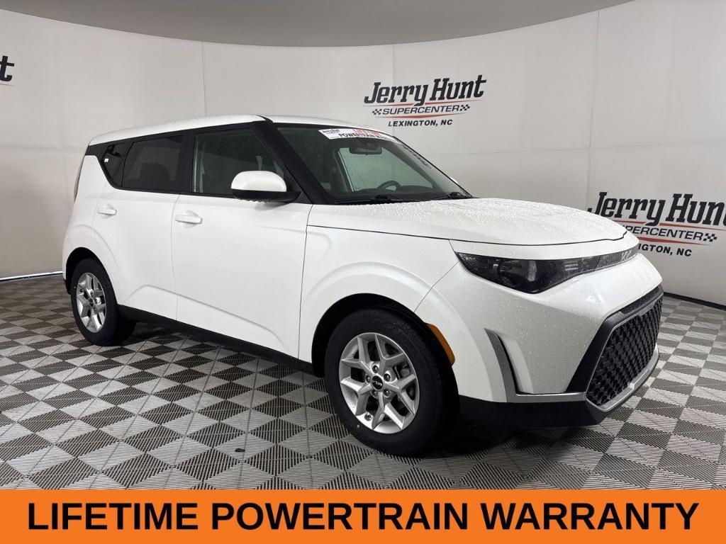 used 2023 Kia Soul car, priced at $15,700