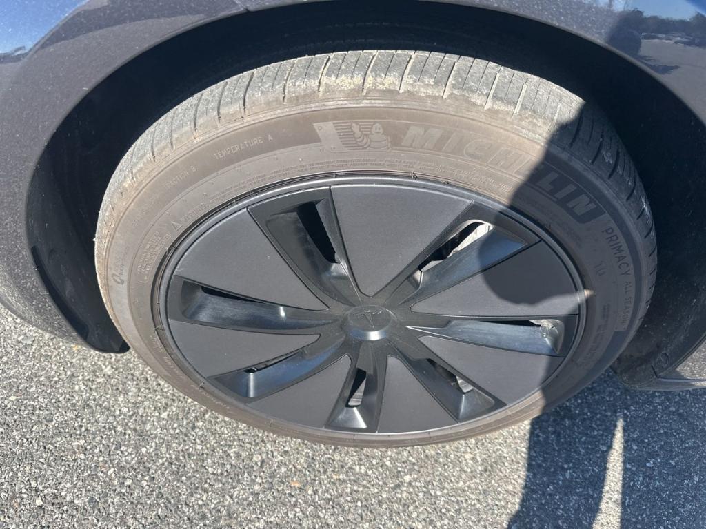 used 2025 Tesla Model 3 car, priced at $34,500