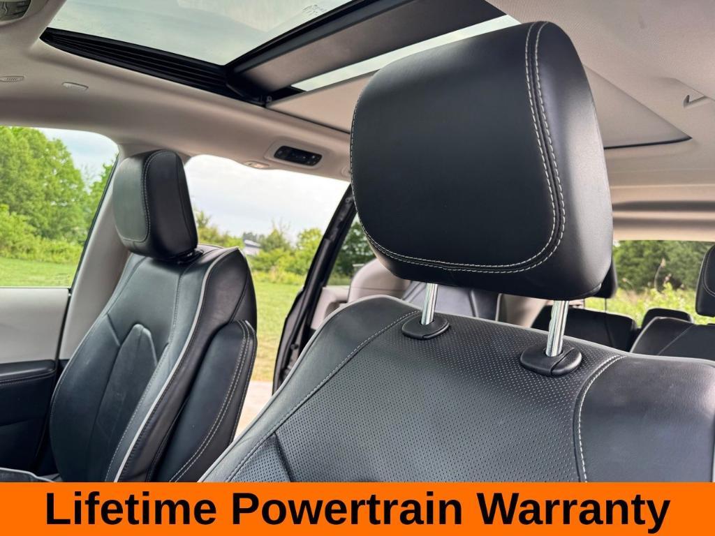 used 2023 Chrysler Pacifica car, priced at $28,000