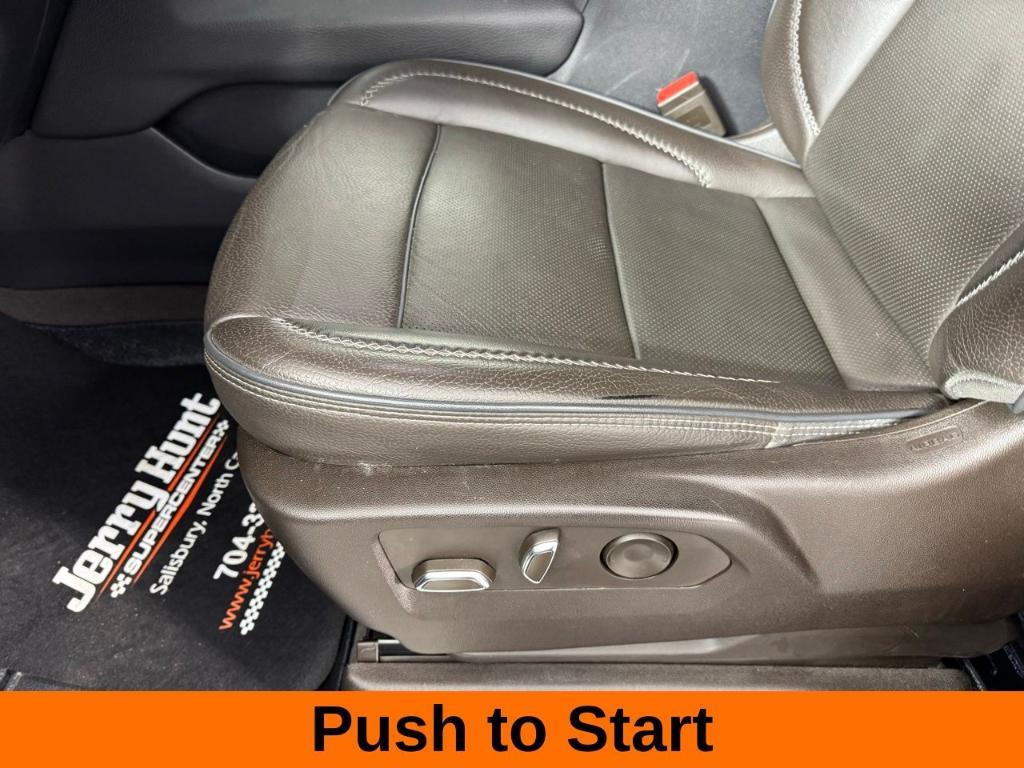 used 2022 GMC Yukon XL car, priced at $56,488