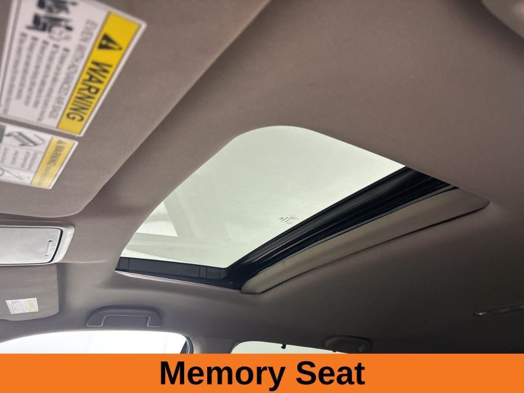 used 2022 Honda Pilot car, priced at $33,320