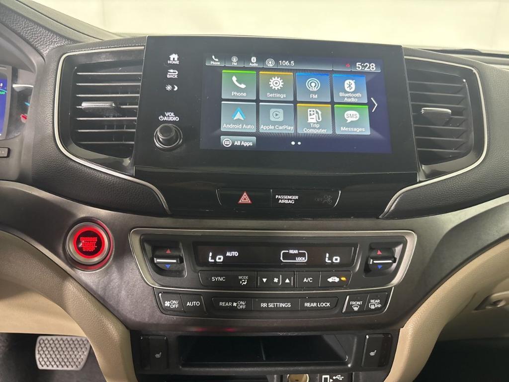 used 2022 Honda Pilot car, priced at $33,320