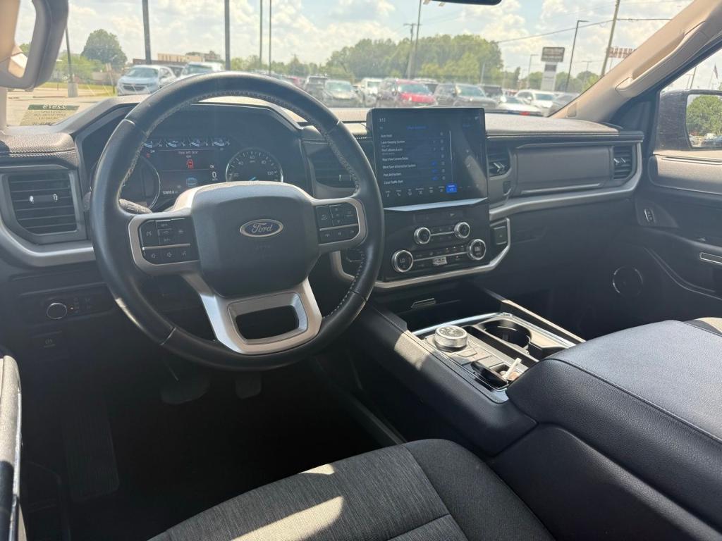 used 2022 Ford Expedition car, priced at $39,500