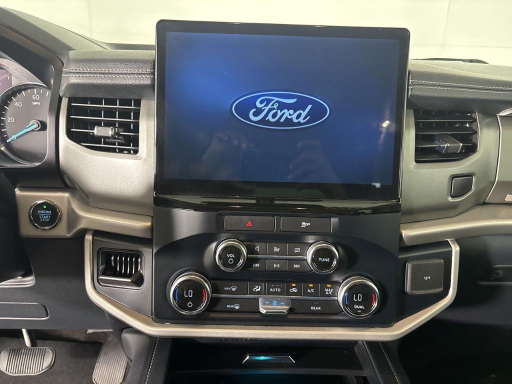 used 2022 Ford Expedition car, priced at $36,300