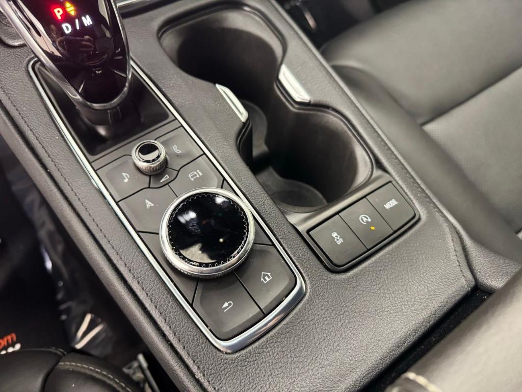used 2025 Cadillac XT4 car, priced at $35,988